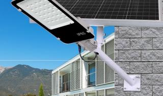 太阳能路灯,单板与双板有什么不同 民族特色太阳能路灯